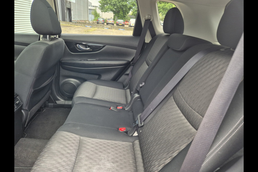 Nissan X-Trail 1.3 DIG-T N-Connecta,Panorama,Navigatie,parkeersensoren,