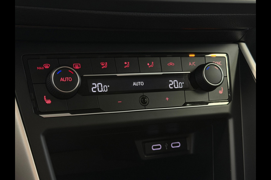 Volkswagen Polo 1.0 TSI Highline CarPlay LED