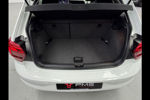 Volkswagen Polo 1.0 TSI Highline CarPlay LED