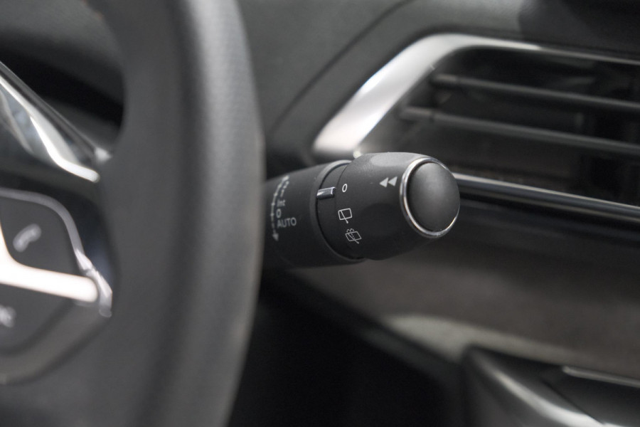 Peugeot 3008 PureTech 130 EAT8 GT | Camera | Dodehoekdetectie | Adaptieve Cruise Control