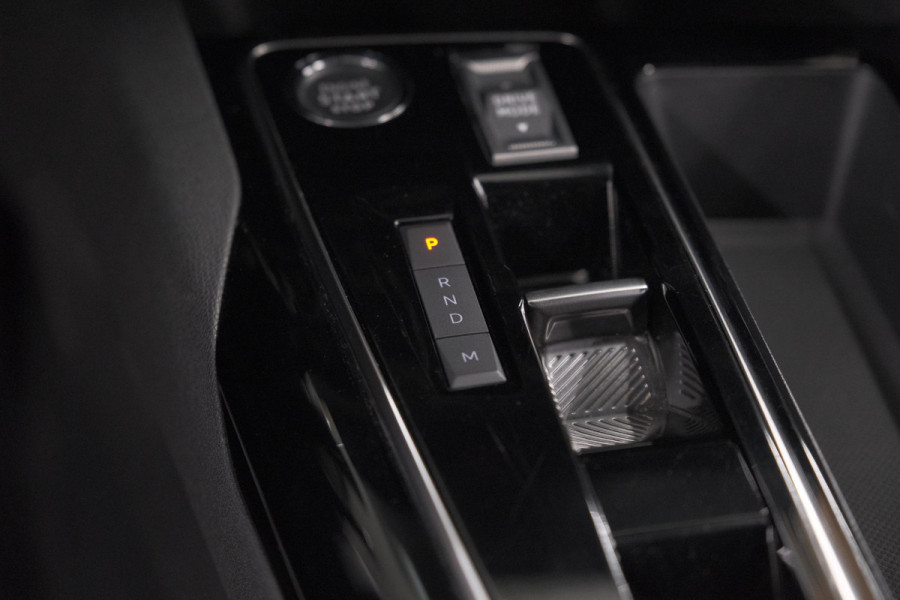 Peugeot 3008 PureTech 130 EAT8 GT | Camera | Dodehoekdetectie | Adaptieve Cruise Control
