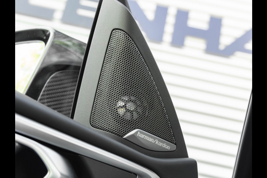 BMW 4 Serie Coupé M4 - Manual - Carbon Brakes - Bucket Seats - Carbon Exterior
