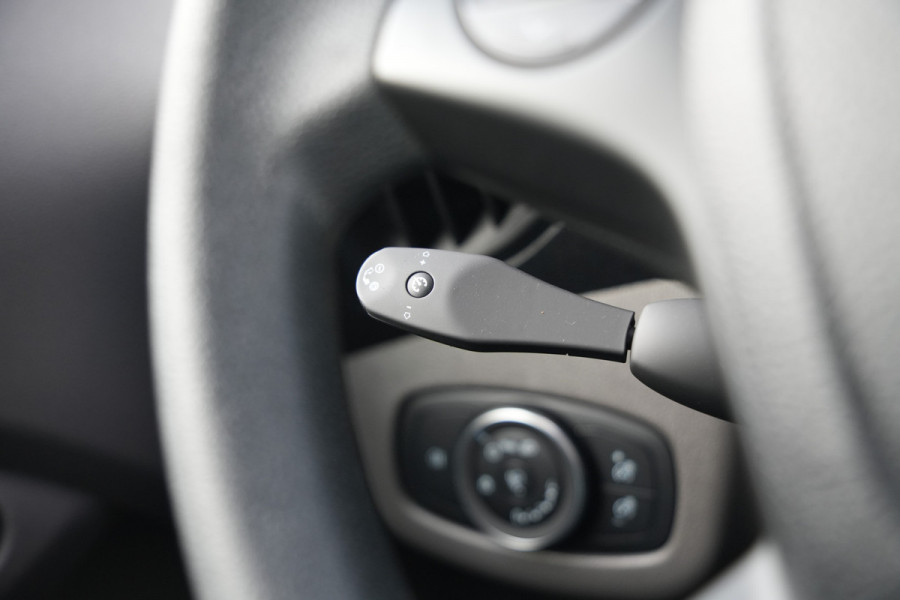 Ford Transit Connect 1.5 EcoBlue L2 Trend 101pk - 2x Schuif - Automaat - Cruise - PDC - Camera - Carplay - Rijklaar