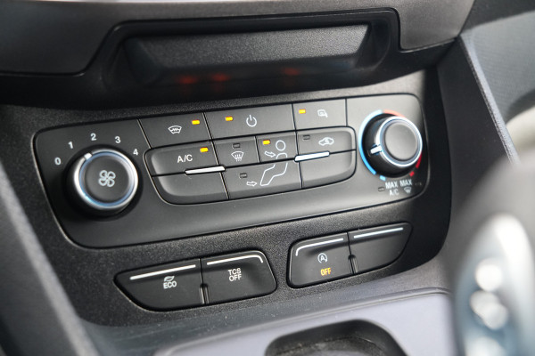 Ford Transit Connect 1.5 EcoBlue L2 Trend 101pk - 2x Schuif - Automaat - Cruise - PDC - Camera - Carplay - Rijklaar