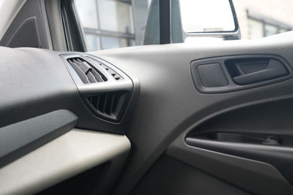 Ford Transit Connect 1.5 EcoBlue L2 Trend 101pk - 2x Schuif - Automaat - Cruise - PDC - Camera - Carplay - Rijklaar
