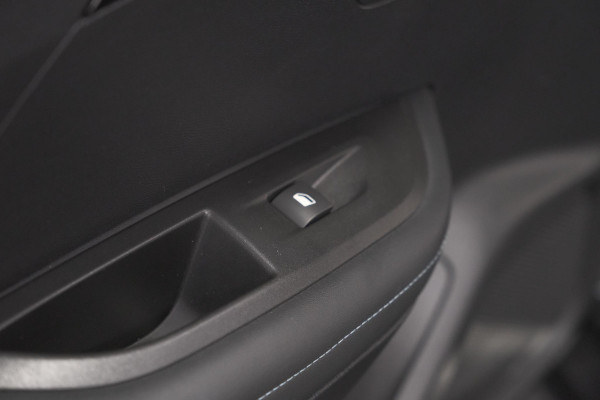 Peugeot 2008 PureTech 130 Blue Lease Allure | Camera | Apple Carplay | Parkeersensoren | Climate Control