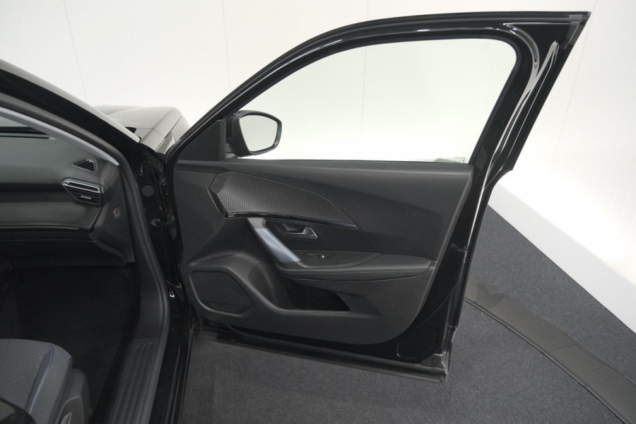 Peugeot 2008 PureTech 130 Blue Lease Allure | Camera | Apple Carplay | Parkeersensoren | Climate Control