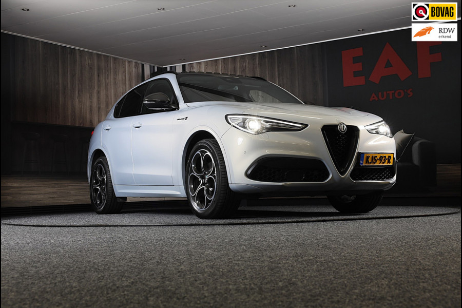 Alfa Romeo Stelvio 2.0 T AWD Veloce Ti / Carbon / Acc / Lane Assist / Dode Hoek / Camera / Open Panoramadak / Led / Pdc / 21 Inch