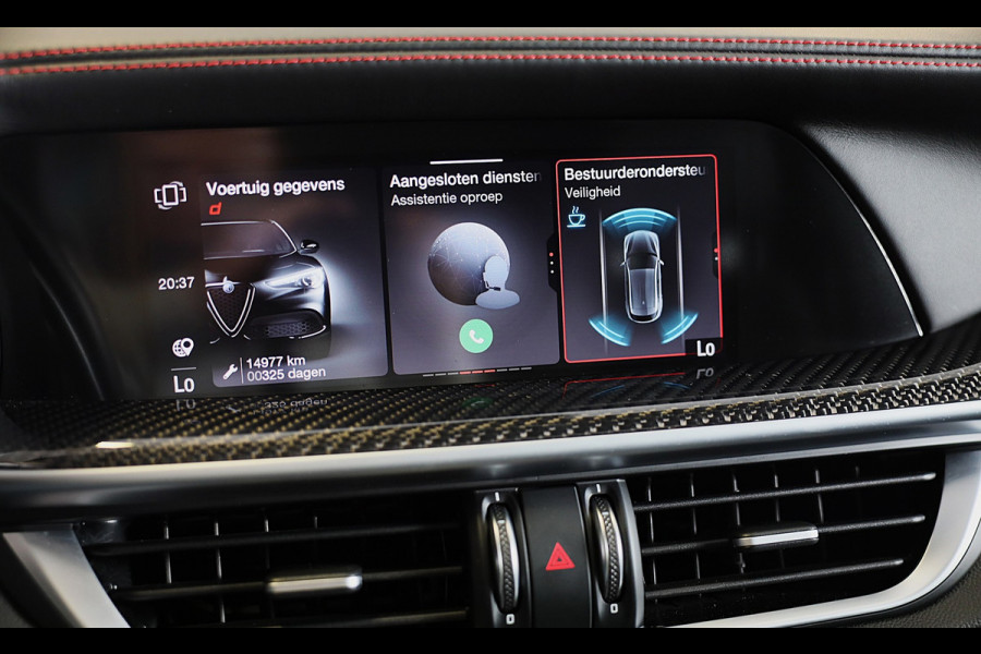 Alfa Romeo Stelvio 2.0 T AWD Veloce Ti / Carbon / Acc / Lane Assist / Dode Hoek / Camera / Open Panoramadak / Led / Pdc / 21 Inch