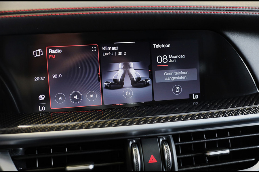 Alfa Romeo Stelvio 2.0 T AWD Veloce Ti / Carbon / Acc / Lane Assist / Dode Hoek / Camera / Open Panoramadak / Led / Pdc / 21 Inch