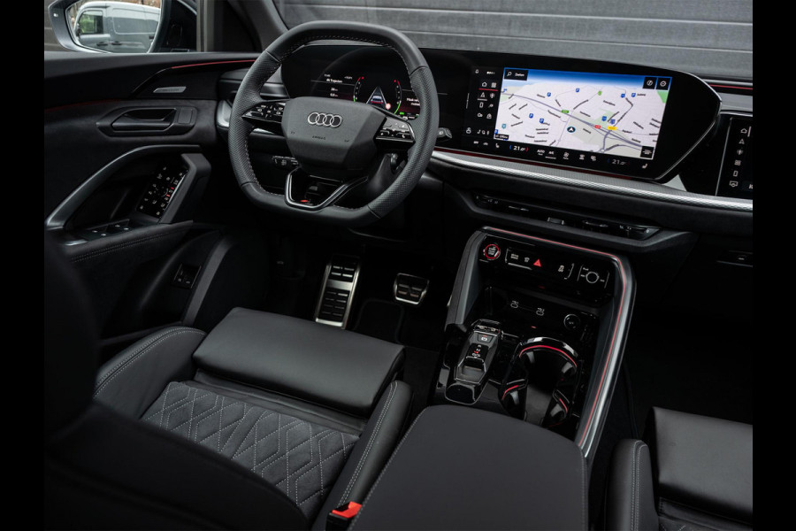 Audi Q5 2.0 TFSI e-hybrid quattro S edition | S-Seats | 367PK | B&O Sound | Head-Up | Memory | 360 Camera | Trekhaak | Keyless entree | Adaptive Cruise | Ambiance interieur | MMI bijrijder display