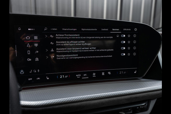 Audi Q5 2.0 TFSI e-hybrid quattro S edition | S-Seats | 367PK | B&O Sound | Head-Up | Memory | 360 Camera | Trekhaak | Keyless entree | Adaptive Cruise | Ambiance interieur | MMI bijrijder display