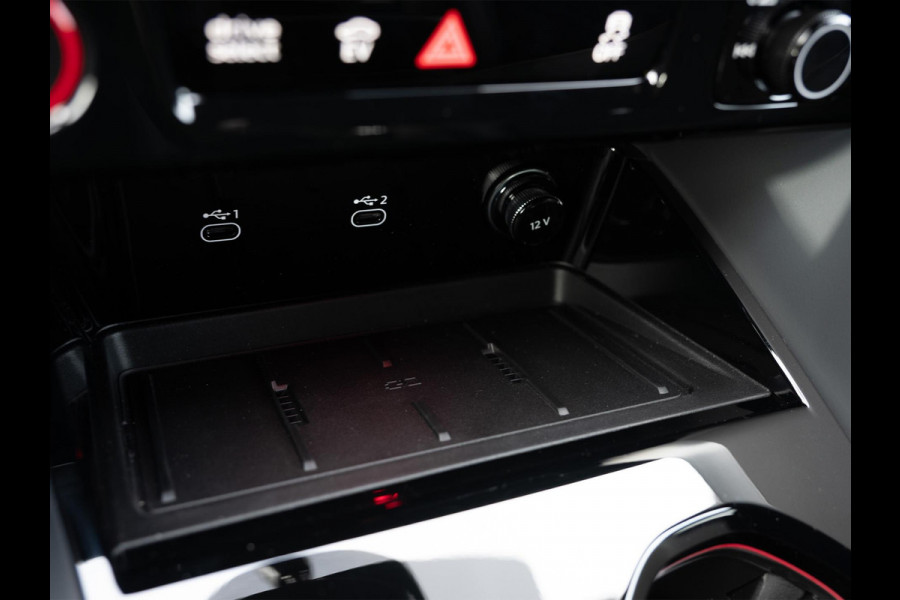 Audi Q5 2.0 TFSI e-hybrid quattro S edition | S-Seats | 367PK | B&O Sound | Head-Up | Memory | 360 Camera | Trekhaak | Keyless entree | Adaptive Cruise | Ambiance interieur | MMI bijrijder display