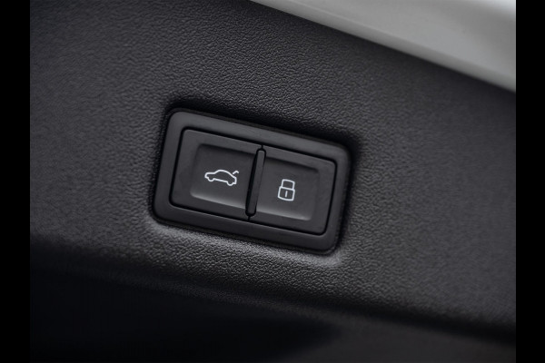 Audi Q5 2.0 TFSI e-hybrid quattro S edition | S-Seats | 367PK | B&O Sound | Head-Up | Memory | 360 Camera | Trekhaak | Keyless entree | Adaptive Cruise | Ambiance interieur | MMI bijrijder display