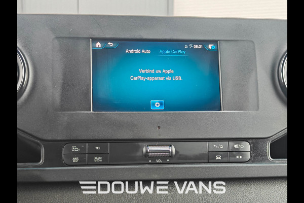 Mercedes-Benz Sprinter L2H2 319 Automaat Zwart Trekhaak LED 360 Camera