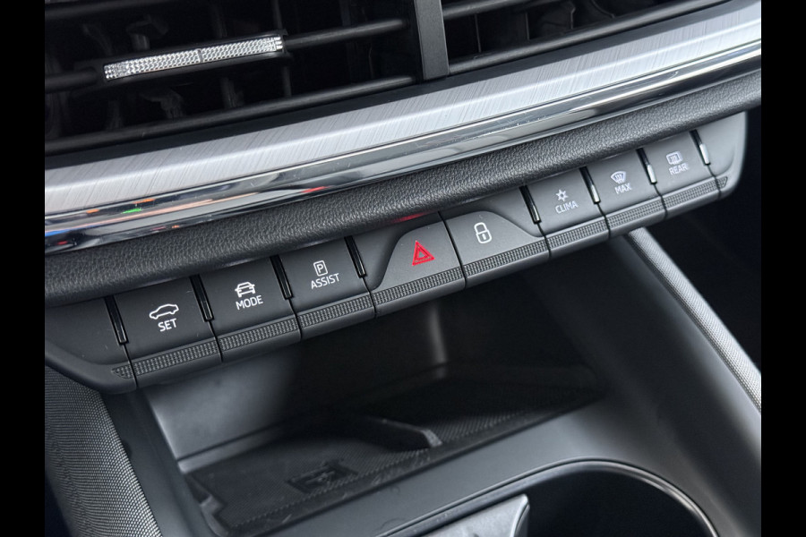 Škoda ENYAQ iV 80 Trekhaak SOH 95% Warmtepomp Adap.Cruise 3-Zone Ecc 360°Camera Stuur+Stoelverwarming Navi Ecc Pdc Draadloze telefoonlader Keyless Privacy Glas Lmv Led Apple Carplay Android Auto DAB P-Assist Dodehoek detectie File Asist 1.000KG Trekgewicht Origineel Nederlandse Auto