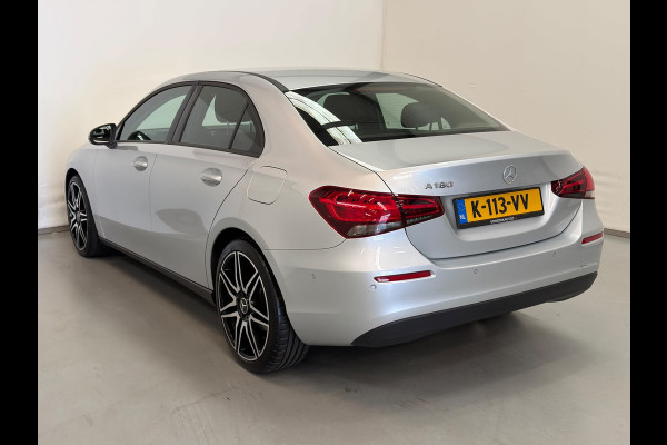 Mercedes-Benz A-Klasse 180 Limousine / 20" LM / Stoelverwarming