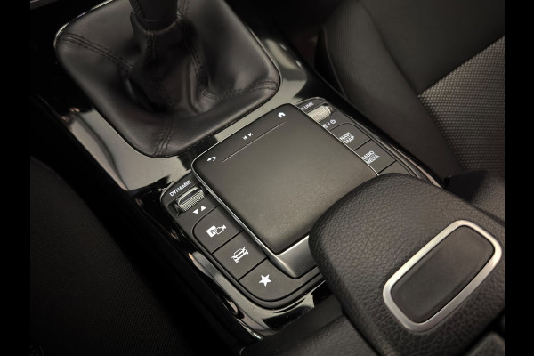 Mercedes-Benz A-Klasse 180 Limousine / 20" LM / Stoelverwarming