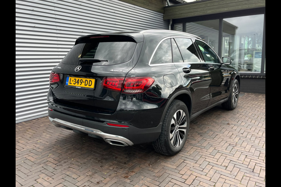 Mercedes-Benz GLC 300e 4MATIC Business Solution