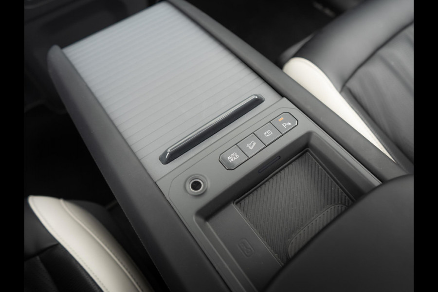 Kia EV9 GT-Line AWD 99.8 kWh Elektrische trekhaak | All Seasons | 7-Pers. | 21" | Head-Up | Stoel-/Stuurverwarming | Premium Audio | Schuif-/kanteldak | Adapt. Cruise |