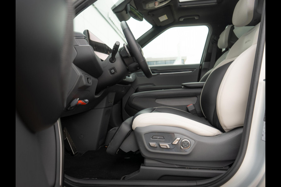Kia EV9 GT-Line AWD 99.8 kWh Elektrische trekhaak | All Seasons | 7-Pers. | 21" | Head-Up | Stoel-/Stuurverwarming | Premium Audio | Schuif-/kanteldak | Adapt. Cruise |