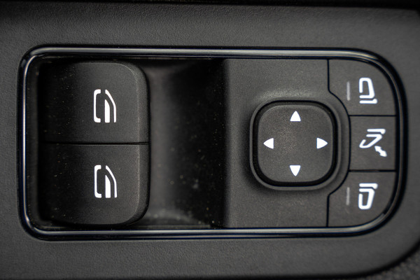 Mercedes-Benz Sprinter 317 CDI RWD L2H1 | 170 PK | Automaat | 1e Eigenaar | Cruise | Camera | Mbux | PDC | Climatronic