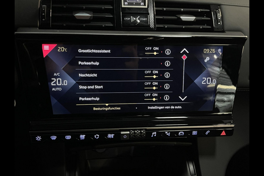 DS 7 Crossback 1.6 PureTech So Chic 225pk 18"/Panoramadak/DS Inspiratie RIVOLI/DS Active LED Vision/DS Night Vision/Connected Pilot/Stoelverwarming