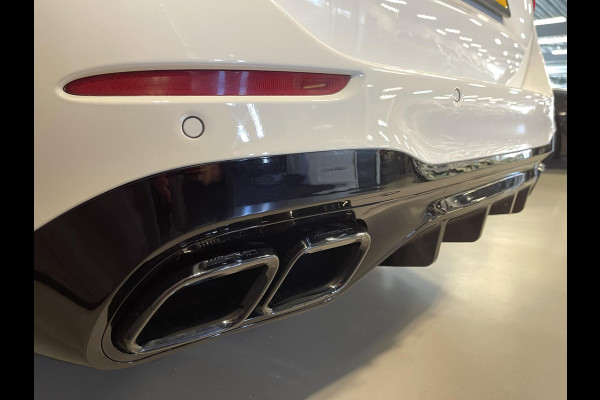 Mercedes-Benz C-Klasse Estate 300 e AMG Line C63 Diffuser/18"/Panoramadak/Laser LED/Trekhaak/Stoelverwarming + memory l + r/Adaptieve cruise/Sfeerverlichting premium/Elektrische klep/Apple Carplay & Android Auto