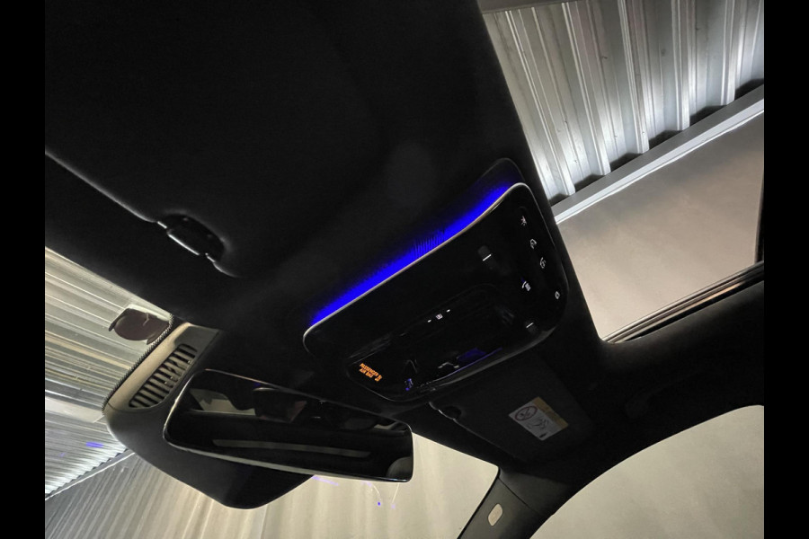 Mercedes-Benz C-Klasse Estate 300 e AMG Line C63 Diffuser/18"/Panoramadak/Laser LED/Trekhaak/Stoelverwarming + memory l + r/Adaptieve cruise/Sfeerverlichting premium/Elektrische klep/Apple Carplay & Android Auto