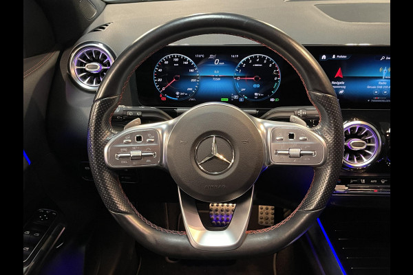 Mercedes-Benz GLA 250 e AMG Line Limited 19"/Panoramadak/Adaptieve cruise/Dodehoek/Sfeerverlichting/Stoelverwarming + memory/Camera/Elektrische klep