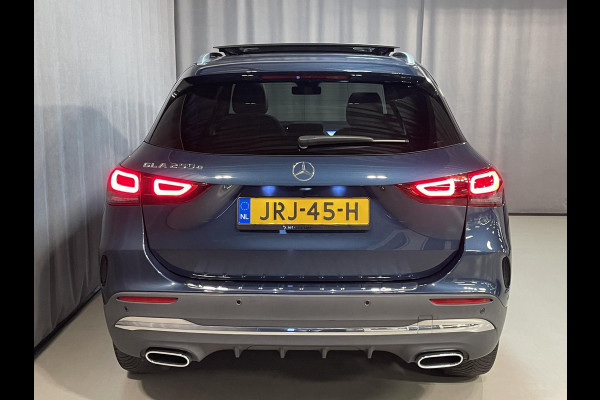 Mercedes-Benz GLA 250 e AMG Line Limited 19"/Panoramadak/Adaptieve cruise/Dodehoek/Sfeerverlichting/Stoelverwarming + memory/Camera/Elektrische klep