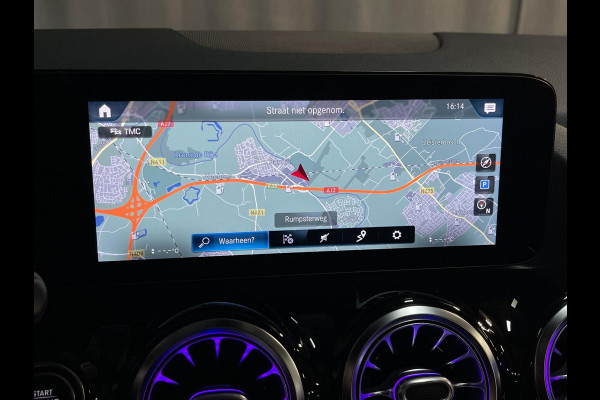 Mercedes-Benz GLA 250 e AMG Line Limited 19"/Panoramadak/Adaptieve cruise/Dodehoek/Sfeerverlichting/Stoelverwarming + memory/Camera/Elektrische klep