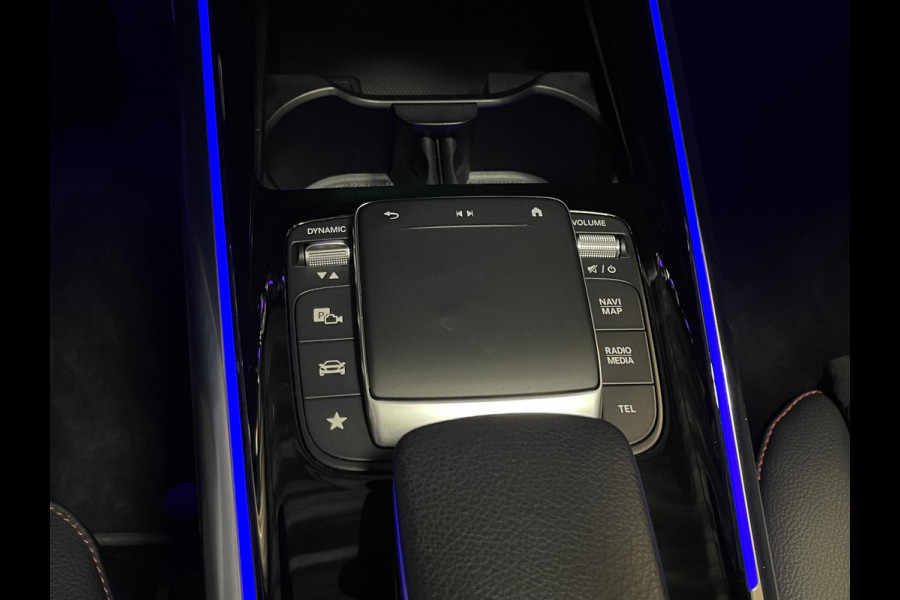 Mercedes-Benz GLA 250 e AMG Line Limited 19"/Panoramadak/Adaptieve cruise/Dodehoek/Sfeerverlichting/Stoelverwarming + memory/Camera/Elektrische klep