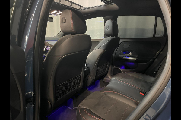 Mercedes-Benz GLA 250 e AMG Line Limited 19"/Panoramadak/Adaptieve cruise/Dodehoek/Sfeerverlichting/Stoelverwarming + memory/Camera/Elektrische klep