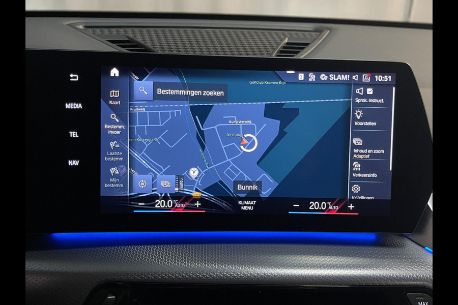BMW X1 sDrive18i M Sport Shadow Line 18"/Sportstoelen/Adaptieve cruise/Keyless/Stoelverwarming/Camera/Elektrisch klep