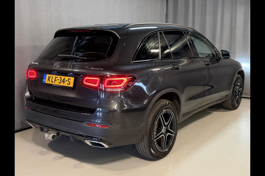 Mercedes-Benz GLC 300e 4MATIC AMG Line 19"/Trekhaak/Stoel + stuurverwarming + memory l+r/Adaptieve cruise/Dodehoek/Rijstrooksensor/Sfeerverlichting/Apple Carplay & Android Auto