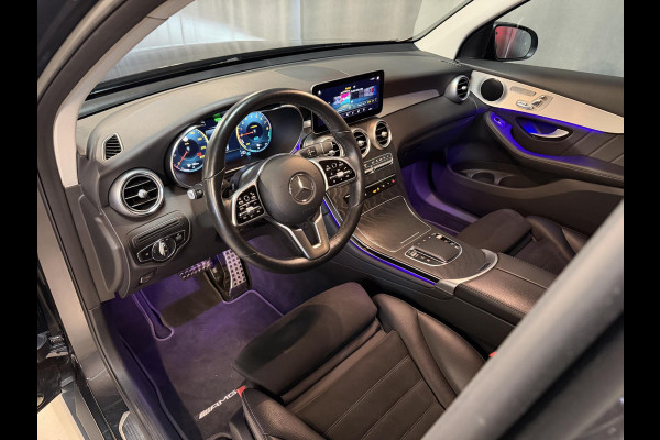 Mercedes-Benz GLC 300e 4MATIC AMG Line 19"/Trekhaak/Stoel + stuurverwarming + memory l+r/Adaptieve cruise/Dodehoek/Rijstrooksensor/Sfeerverlichting/Apple Carplay & Android Auto