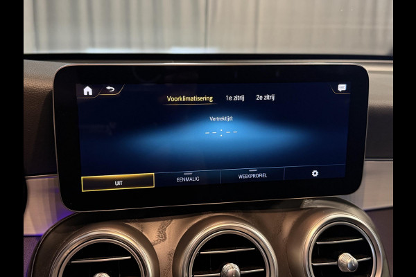 Mercedes-Benz GLC 300e 4MATIC AMG Line 19"/Trekhaak/Stoel + stuurverwarming + memory l+r/Adaptieve cruise/Dodehoek/Rijstrooksensor/Sfeerverlichting/Apple Carplay & Android Auto