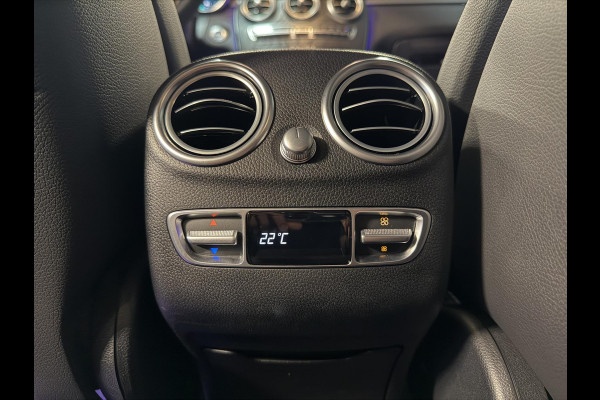 Mercedes-Benz GLC 300e 4MATIC AMG Line 19"/Trekhaak/Stoel + stuurverwarming + memory l+r/Adaptieve cruise/Dodehoek/Rijstrooksensor/Sfeerverlichting/Apple Carplay & Android Auto