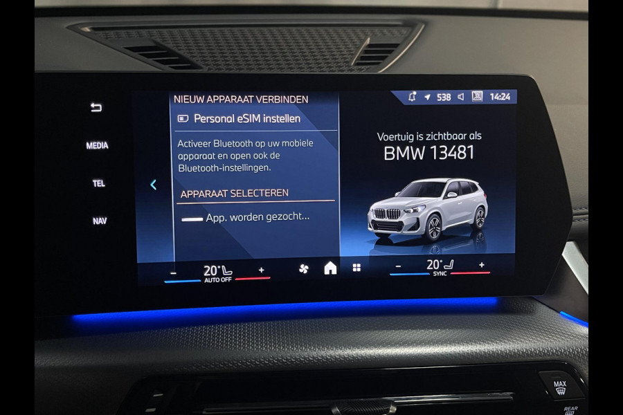 BMW X1 sDrive18i M Sport Shadow Line 18"/Sportstoelen/Keyless/Alarm/Adaptief LED/Stoelverwarming/Camera/Elektrisch klep