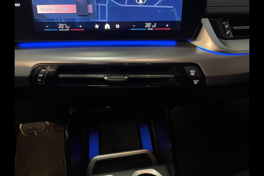 BMW X1 sDrive18i M Sport Shadow Line 18"/Sportstoelen/Keyless/Alarm/Adaptief LED/Stoelverwarming/Camera/Elektrisch klep