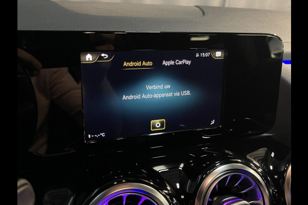 Mercedes-Benz B-Klasse 250 e Business Solution AMG Limited Night Pakket 18''/Sfeerverlichting/DAB/PDC v+a/Stoelverwarming/Climate/Apple Carplay & Android Auto
