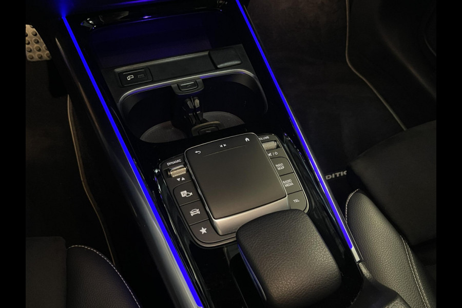 Mercedes-Benz B-Klasse 250 e Business Solution AMG Limited Night Pakket 18''/Sfeerverlichting/DAB/PDC v+a/Stoelverwarming/Climate/Apple Carplay & Android Auto