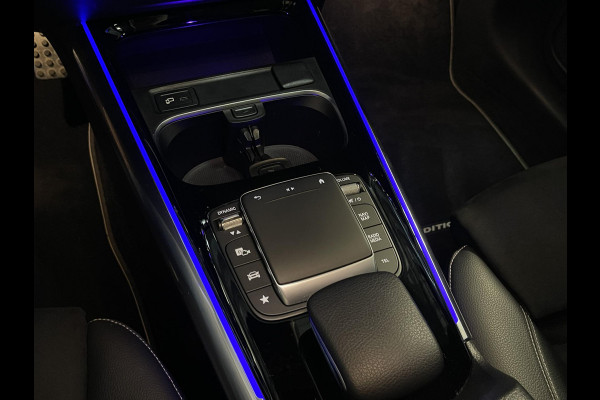 Mercedes-Benz B-Klasse 250 e Business Solution AMG Limited Night Pakket 18''/Sfeerverlichting/DAB/PDC v+a/Stoelverwarming/Climate/Apple Carplay & Android Auto