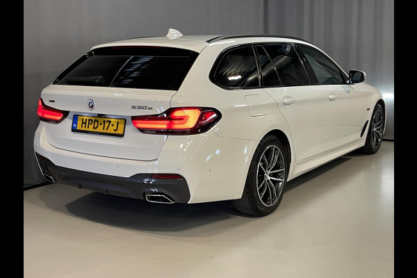 BMW 5 Serie Touring 530e xDrive High Executive M Sport 18"/Trekhaak/Laser LED/Leder/Head-up/Keyless/Stoelverwarming/Adaptieve cruise/Dodehoek/Camera/Apple Carplay & Android Auto/HiFi