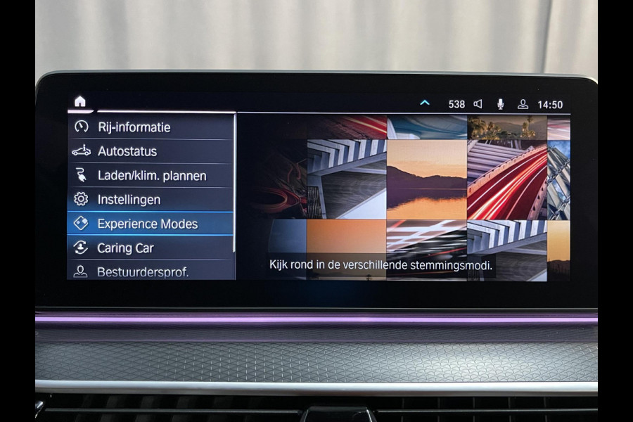 BMW 5 Serie Touring 530e xDrive High Executive M Sport 18"/Trekhaak/Laser LED/Leder/Head-up/Keyless/Stoelverwarming/Adaptieve cruise/Dodehoek/Camera/Apple Carplay & Android Auto/HiFi