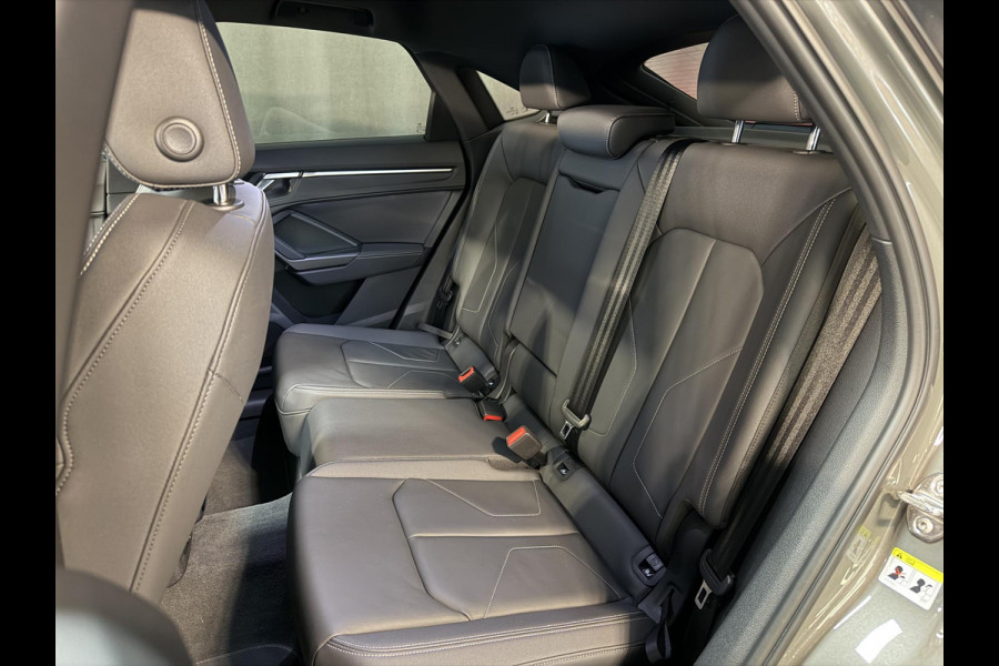 Audi Q3 Sportback 45 TFSI e S Edition 18"/Panoramadak/Dodehoek/Leder/Camera/Elektrische klep/Keyless