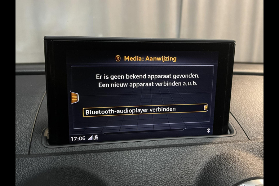 Audi A3 Limousine 35 TFSI CoD Advance 17"/Virtual Cockpit/Climate/PDC v+a/LED/Navigatie