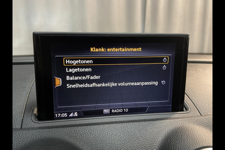 Audi A3 Limousine 35 TFSI CoD Advance 17"/Virtual Cockpit/Climate/PDC v+a/LED/Navigatie