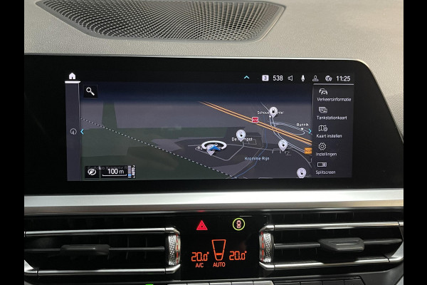BMW 3 Serie Touring 330e xDrive Business Edition Plus 18"/Trekhaak/Laser LED/Head-up/Stoelverwarming/Elektrische klep/Keyless/Apple Carplay & Android Auto